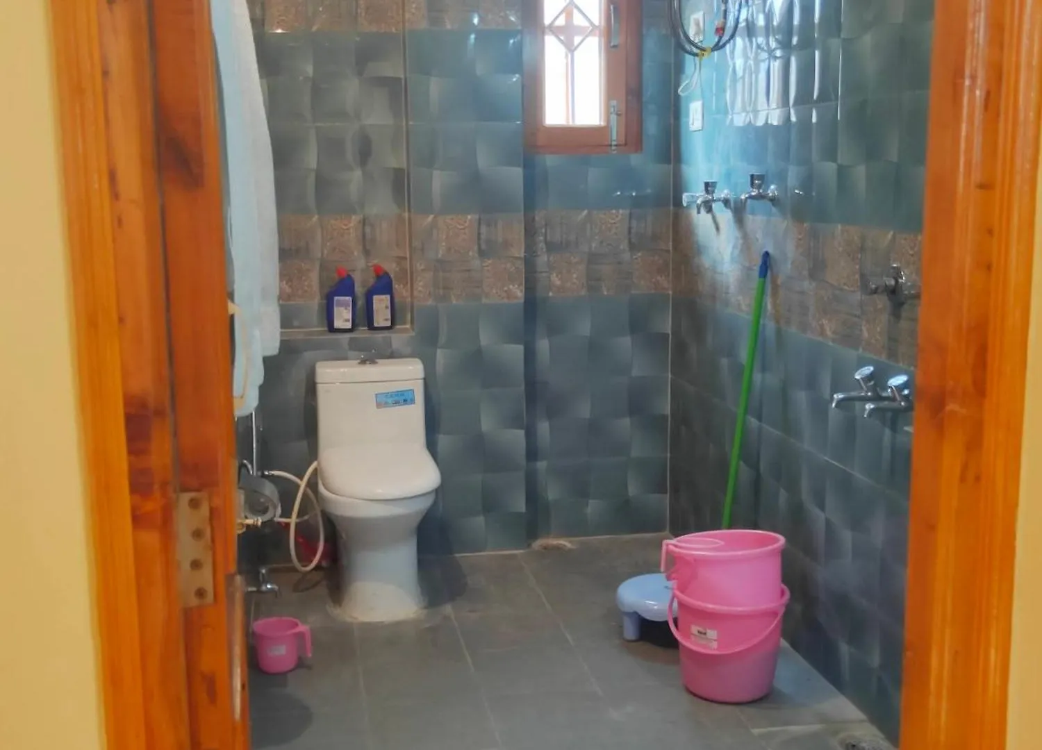 Thakur Apartment Shimla 0*,  India